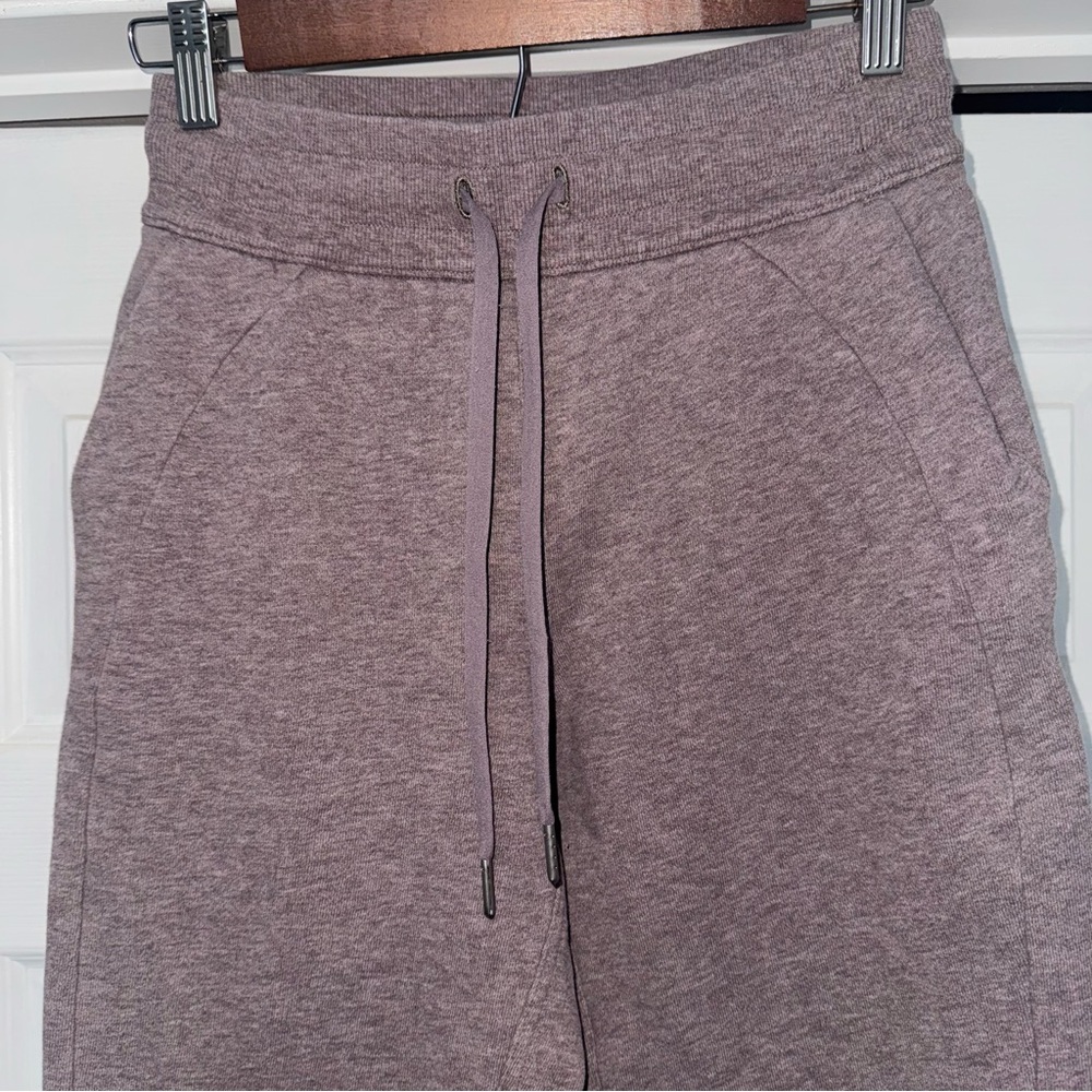 Lululemon Scuba Joggers Pants Heathered Violet Verbena 4 - Picture 3 of 6